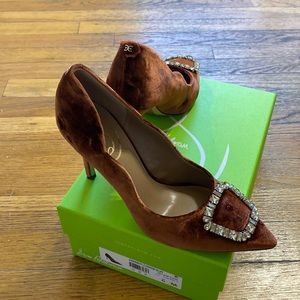 Sam Edelman Harriet copper velvet pump